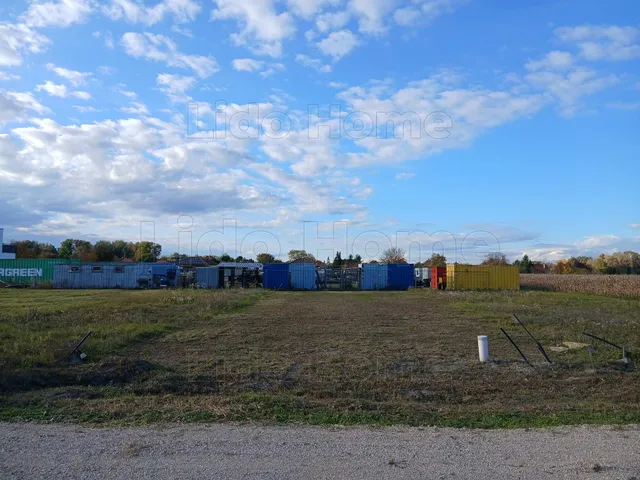 Eladó telek Vámosszabadi 346 nm