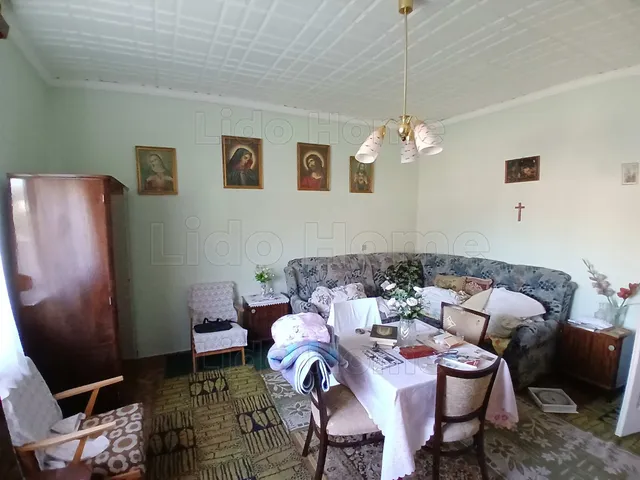 Eladó ház Abda 100 nm