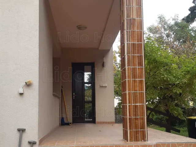 Eladó ház Győr, Kisbácsa 197 nm