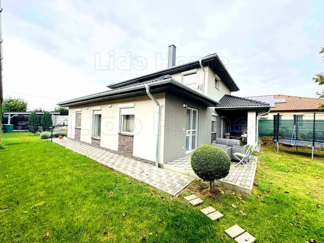 Eladó ház Győrzámoly 160 nm