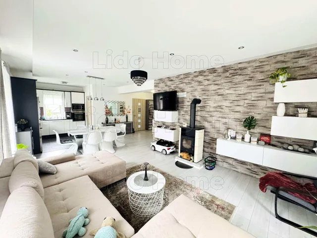 Eladó ház Győrzámoly 160 nm