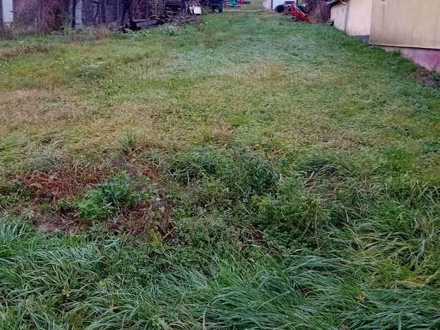 Eladó telek Pannonhalma 834 nm