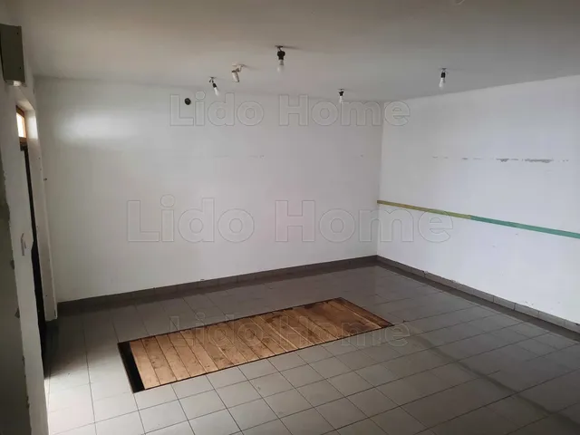 Eladó telek Győrújfalu 1098 nm