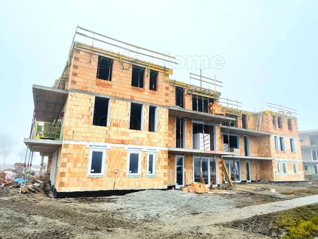 Eladó lakás Győr, Szitásdomb 73 nm