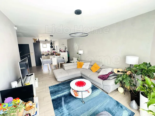 Eladó lakás Győr, Likócs 91 nm