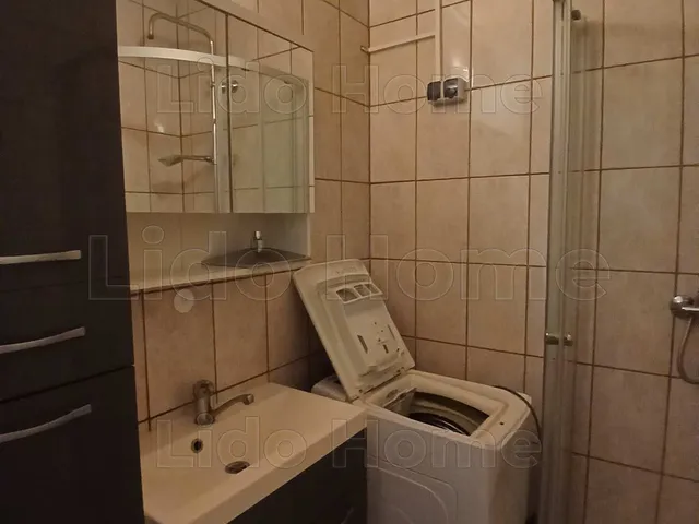 Eladó lakás Győr, Adyváros 53 nm