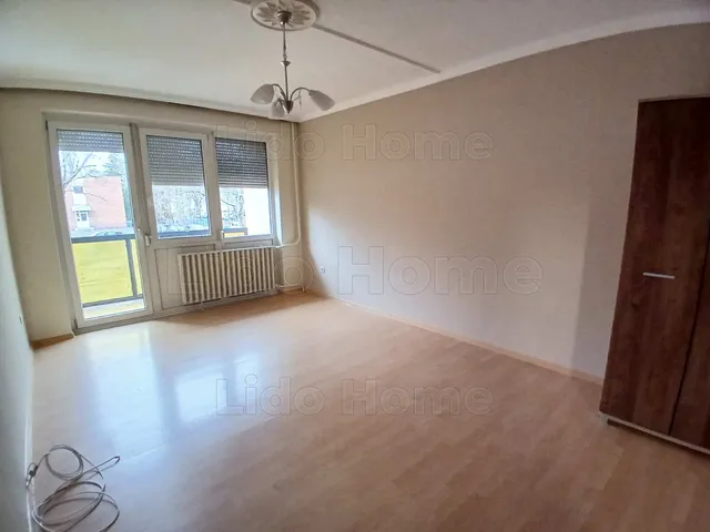 Eladó lakás Győr, Adyváros 53 nm