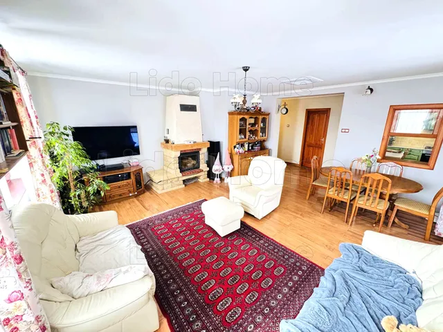 Eladó ház Nyúl 130 nm