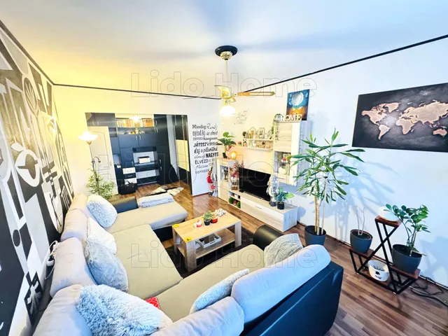 Eladó lakás Győr, Adyváros 62 nm