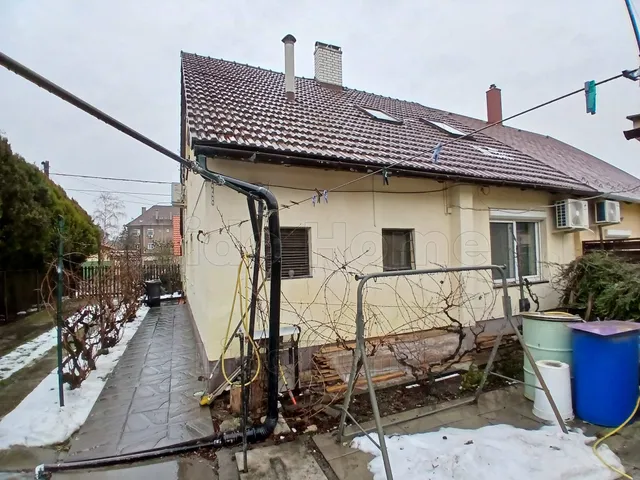 Eladó ház Győr, Gyárváros 100 nm