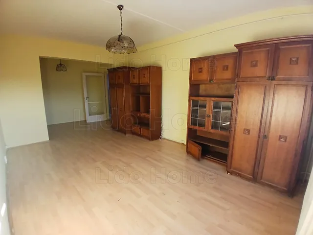 Eladó lakás Győr, Adyváros 53 nm