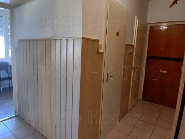 Eladó lakás Győr, Adyváros 53 nm