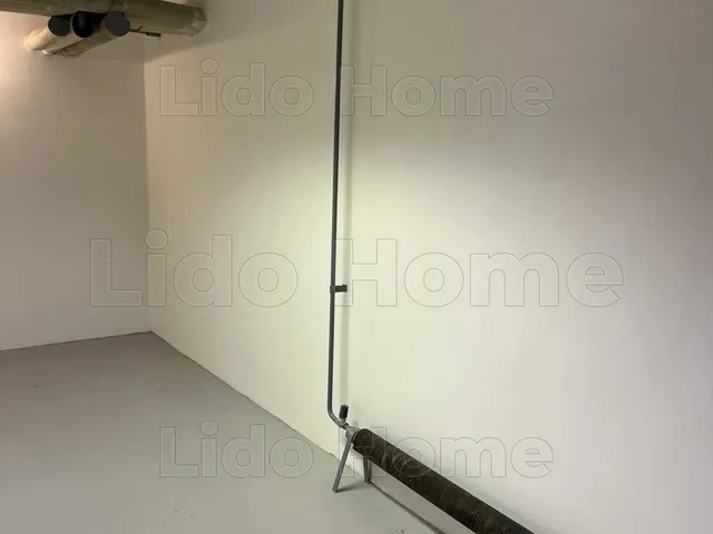 Eladó garázs Győr 13 nm