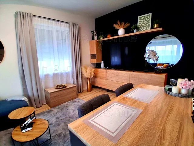 Eladó lakás Levél 40 nm