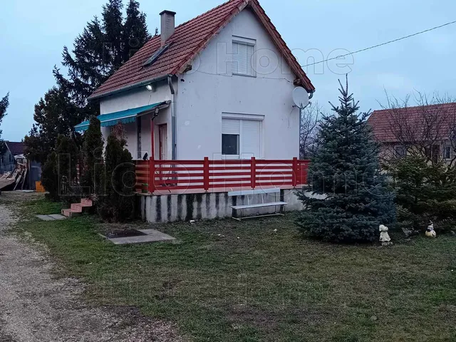 Eladó mezőgazdasági ingatlan Győr, Fehérváridűlő 72 nm