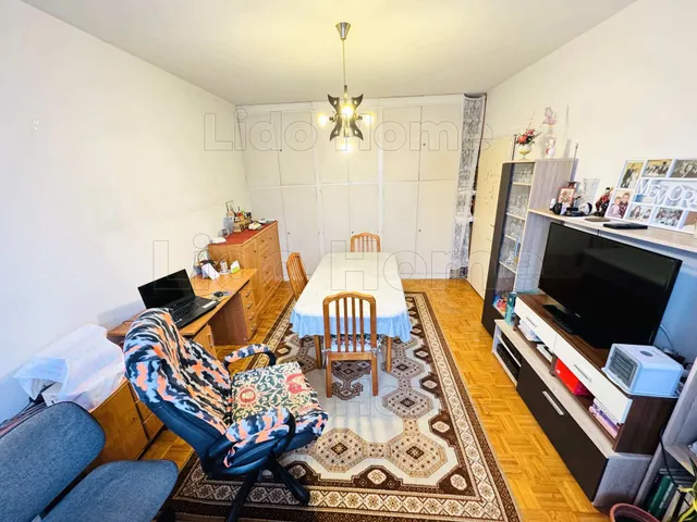 Eladó lakás Győr, Adyváros 81 nm