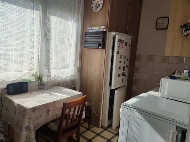 Eladó lakás Győr, Adyváros 55 nm