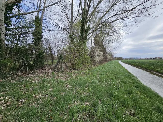 Eladó telek Győr, Kismegyer 1475 nm