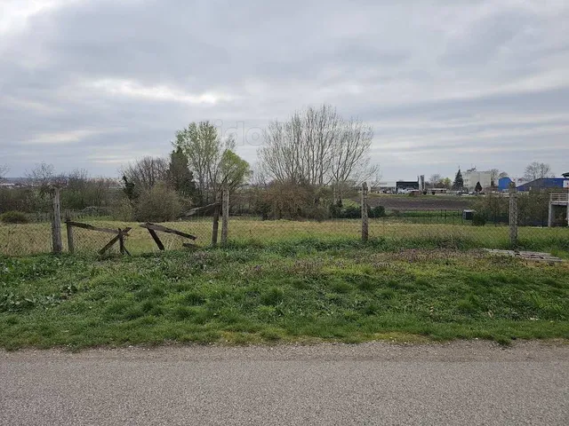 Eladó telek Győr, Kismegyer 1463 nm