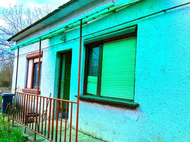 Eladó ház Ács 89 nm