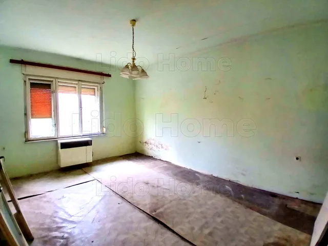 Eladó ház Ács 89 nm