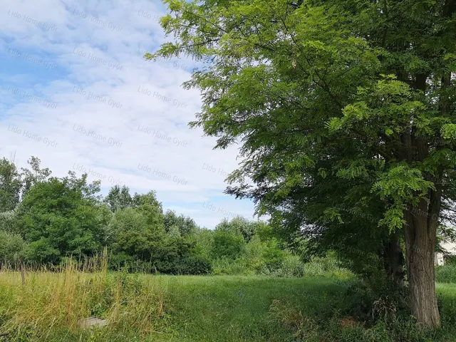 Eladó telek Győrzámoly 871 nm