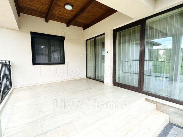 Eladó ház Nyúl 170 nm