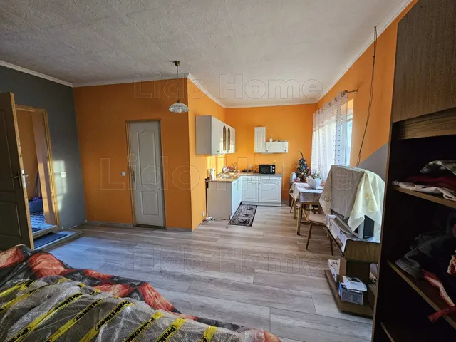 Eladó ház Tényő 105 nm