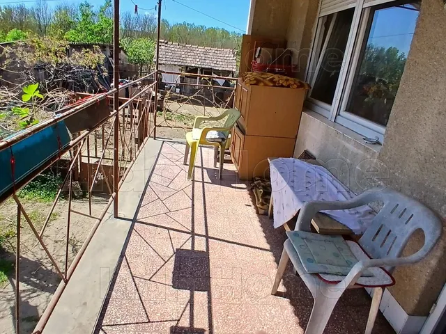 Eladó ház Bakonykoppány 98 nm