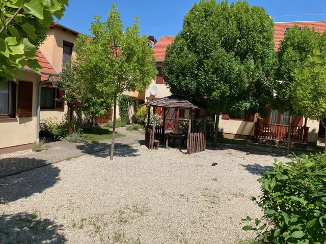 Eladó lakás Győr, Ménfőcsanak 86 nm