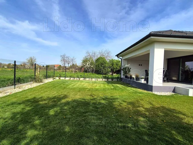 Eladó ház Győrújfalu 156 nm