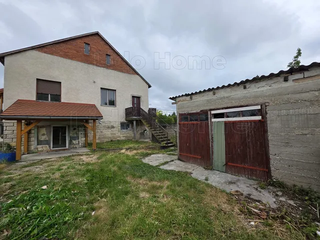 Eladó ház Dunakiliti 123 nm