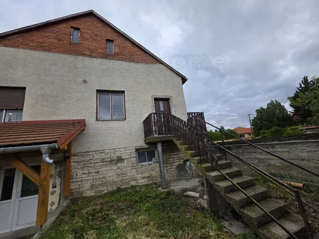 Eladó ház Dunakiliti 123 nm