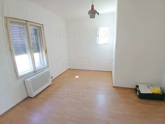 Eladó ház Kisbér 30 nm