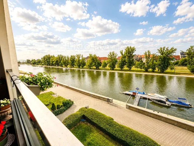 Eladó lakás Győr, Belváros 66 nm