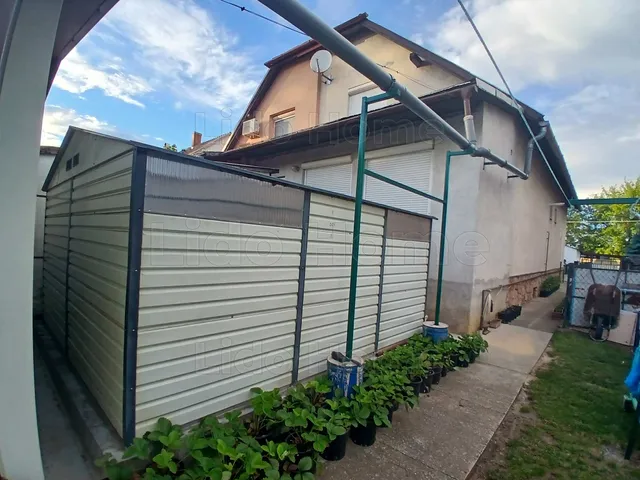 Eladó ház Kisbér 245 nm