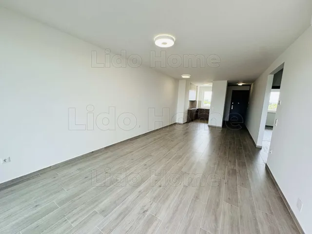 Kiadó lakás Győr, Nádorváros 79 nm