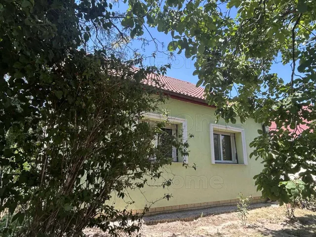 Eladó ház Győr, Győrszentiván 91 nm
