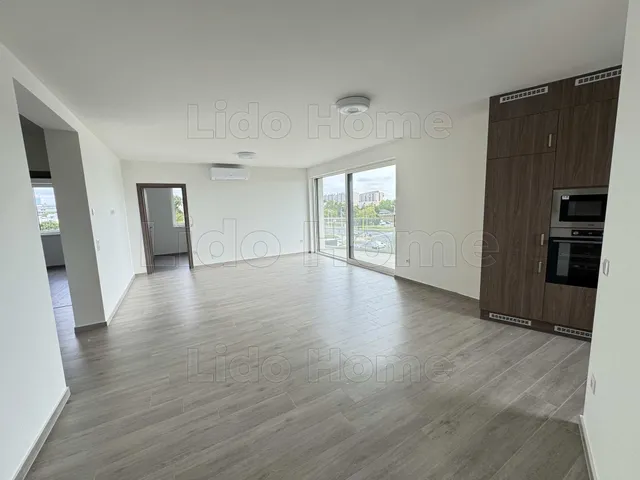 Kiadó lakás Győr, Nádorváros 94 nm