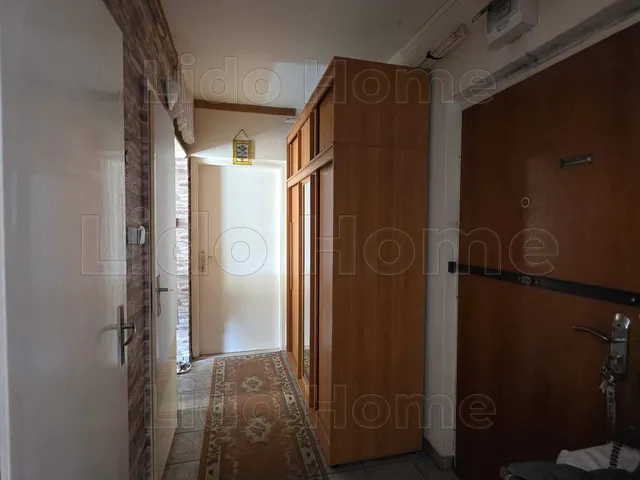 Eladó lakás Győr, Nádorváros 52 nm