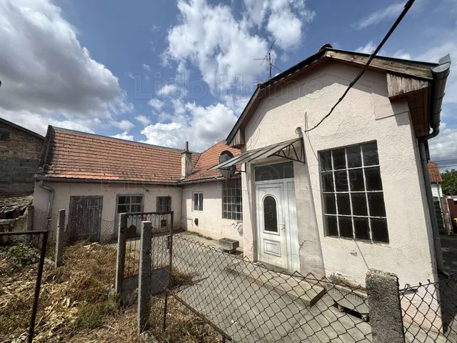 Eladó ház Győr, Szabadhegy 80 nm