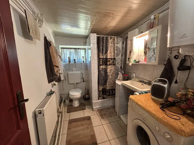 Eladó mezőgazdasági ingatlan Győr, Banai úti kertek 98 nm