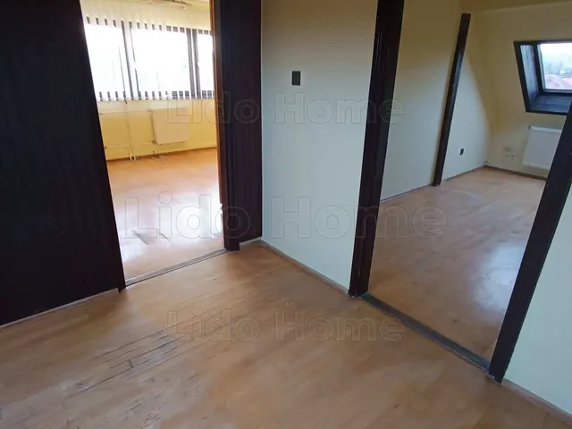 Eladó kereskedelmi és ipari ingatlan Szombathely, Belváros 305 nm
