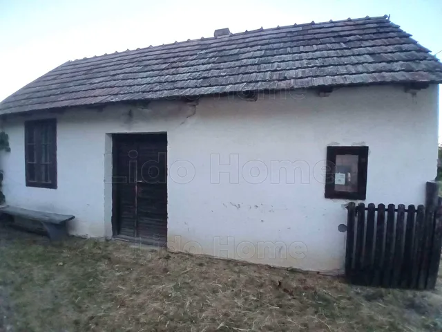 Eladó mezőgazdasági ingatlan Pápateszér 33 nm