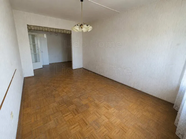 Eladó lakás Győr, Adyváros 53 nm