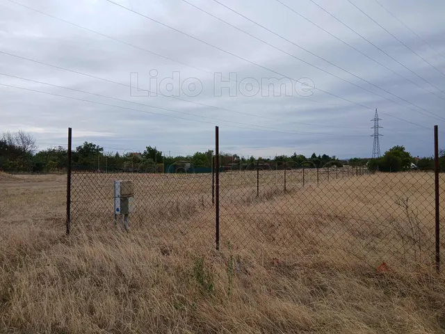 Eladó mezőgazdasági ingatlan Győr 1437 nm