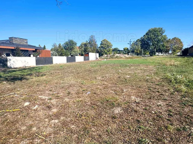 Eladó telek Kisbér 1032 nm