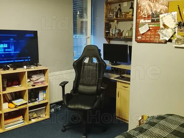 Eladó ház Újbarok 160 nm