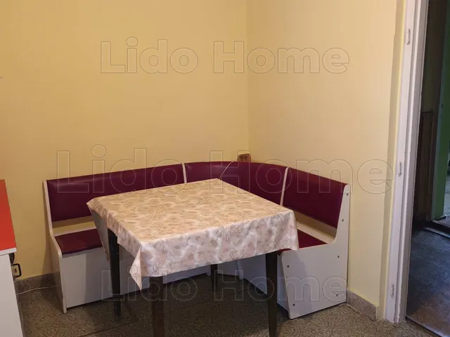 Eladó ház Oroszlány, Borbálatelep 68 nm