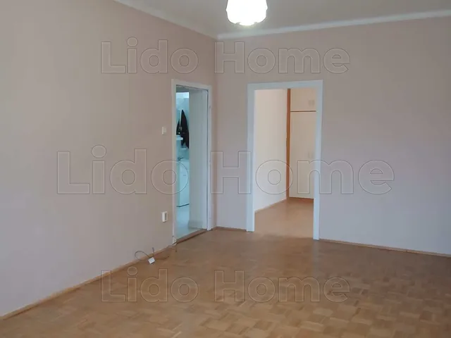 Eladó lakás Tatabánya, Újváros 55 nm